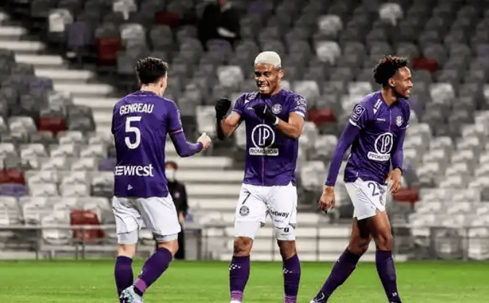 法甲:图卢兹 VS 洛里昂