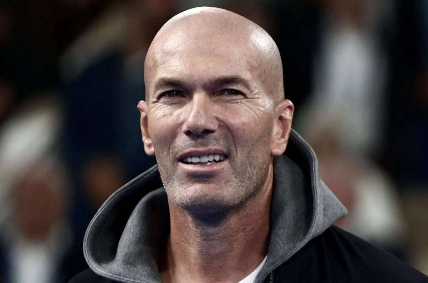 等待五载终圆梦,齐达内即将执掌法国队帅印,曾率皇马创欧冠三连冠辉煌